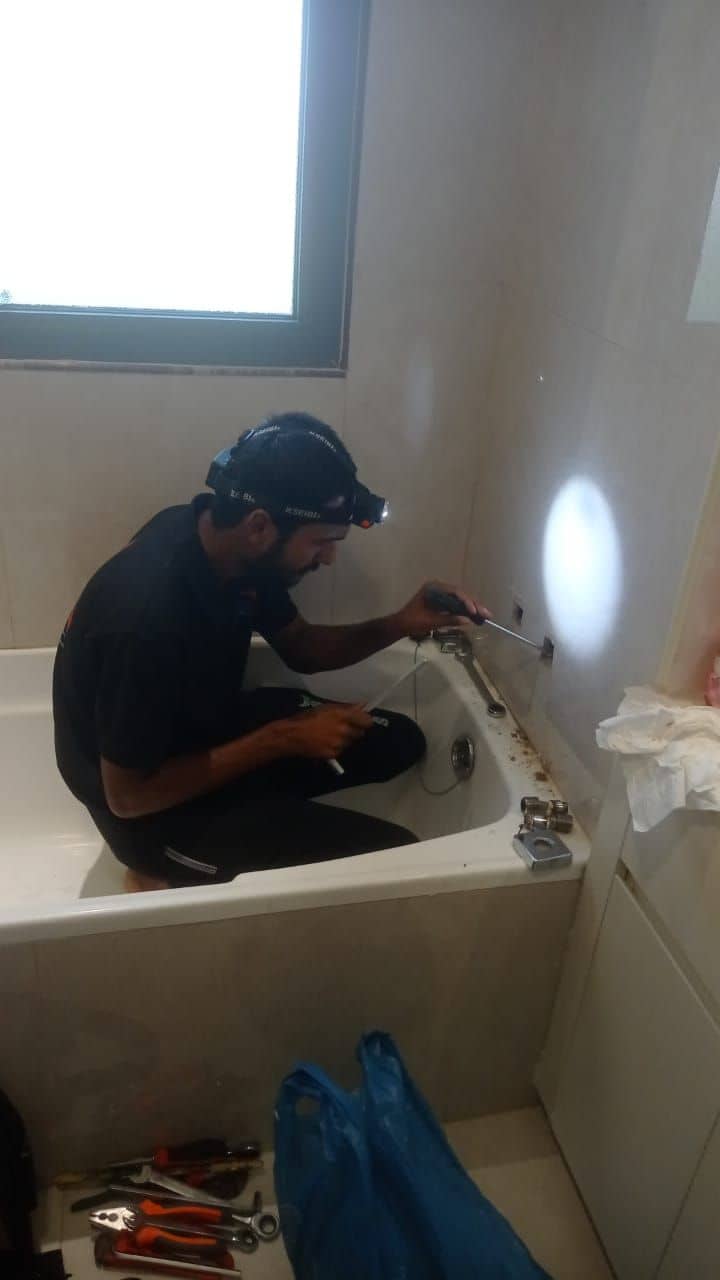 Fix UAE 1